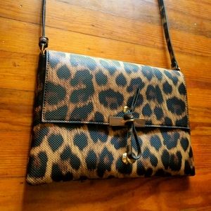 Leopard printed medium purse